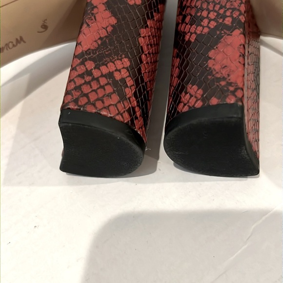 Sam Edelman Yaro Ankle Strap Multicolor Snake Print Heels - Picture 12 of 13